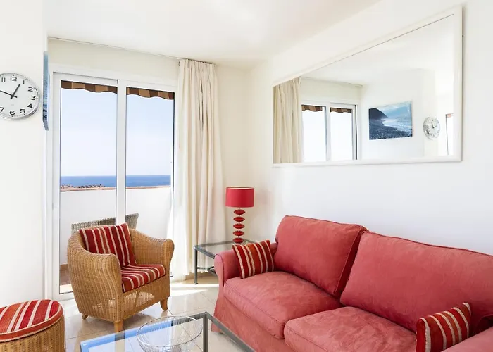 Penthouse Mar